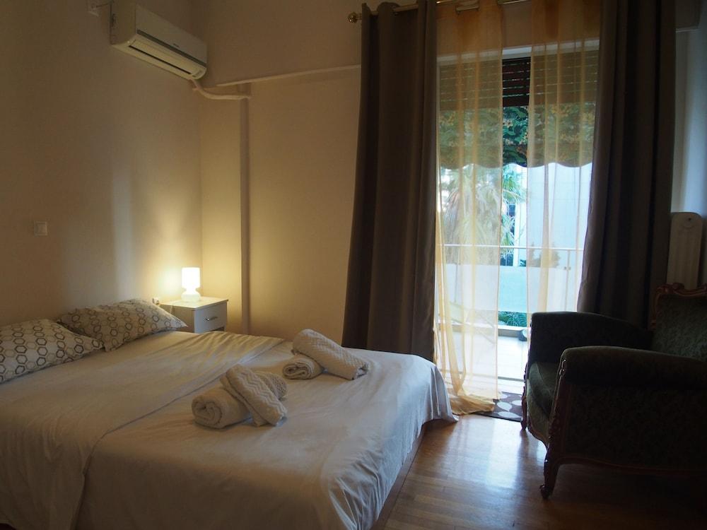 Homely Stay @Acropolis Museum Atene Esterno foto