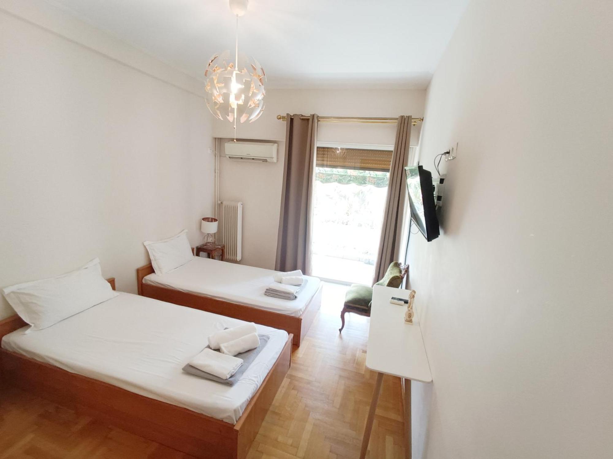 Homely Stay @Acropolis Museum Atene Esterno foto